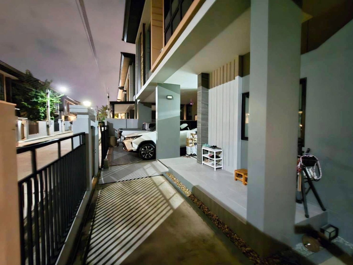 รูป ให้เช่าบ้านเดี่ยว โครงการใหม่ ม.เดอะมาสเตอร์ สวนเสือ ศรีราชา, ชลบุรี - รูปที่ 15/15