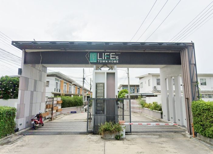 Life TownHome Chonburi