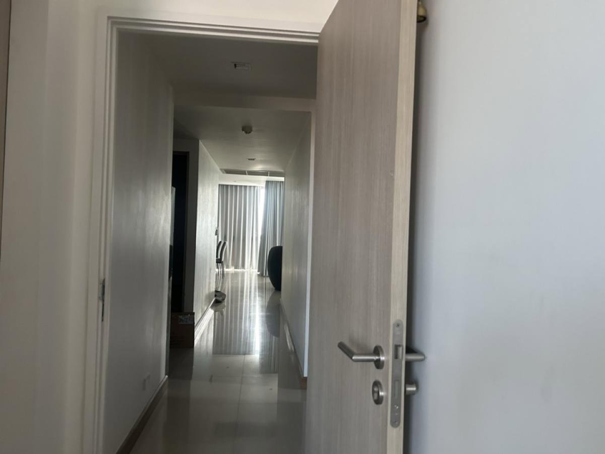 picture #S1864 For Rent Downtown 49 - 23/23