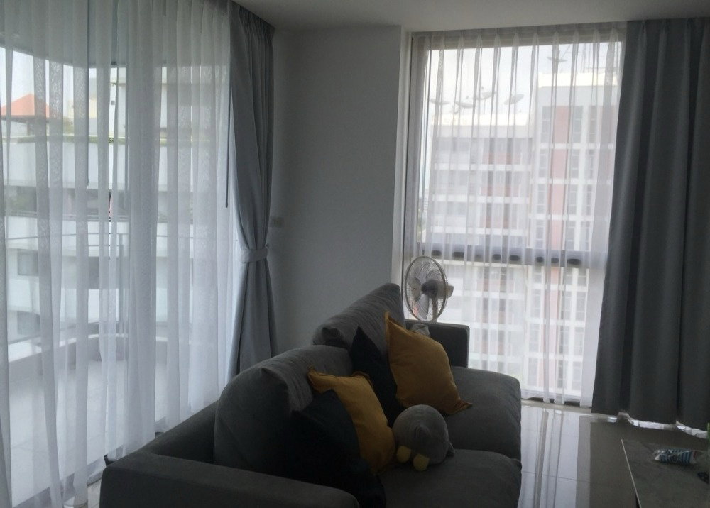 picture #S1864 For Rent Downtown 49 - 7/23