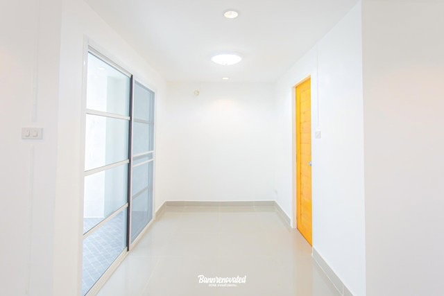 รูป ทาวน์เฮ้าส์ 3 ชั้น 4 ห้องนอน 3 ห้องน้ำ นวลจันทร์ ซ. 30 สไตล์มินิมอล ทำเลดี ใกล้ทางด่วน ใกล้ตลาดปัฐวิกรณ์ ราคาเพียง 3.99 ล้านบาท 🔥#ฟรีโอน 🔥 - รูปที่ 21/25