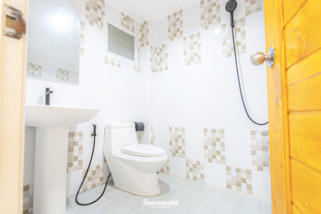 รูป ทาวน์เฮ้าส์ 3 ชั้น 4 ห้องนอน 3 ห้องน้ำ นวลจันทร์ ซ. 30 สไตล์มินิมอล ทำเลดี ใกล้ทางด่วน ใกล้ตลาดปัฐวิกรณ์ ราคาเพียง 3.99 ล้านบาท 🔥#ฟรีโอน 🔥 - รูปที่ 10/25