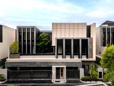 บ้านเดี่ยว โรงเรียนเซนต์แอนดรูส์อินเตอร์เนชันแนล กรุงเทพ : LTH11442–House FOR SALE at Bugaan Pattanakarn Size 102.4 sq.w. 698 sqm. 5 beds 7 baths Near MRT Khlong Tan ONLY 165 MB