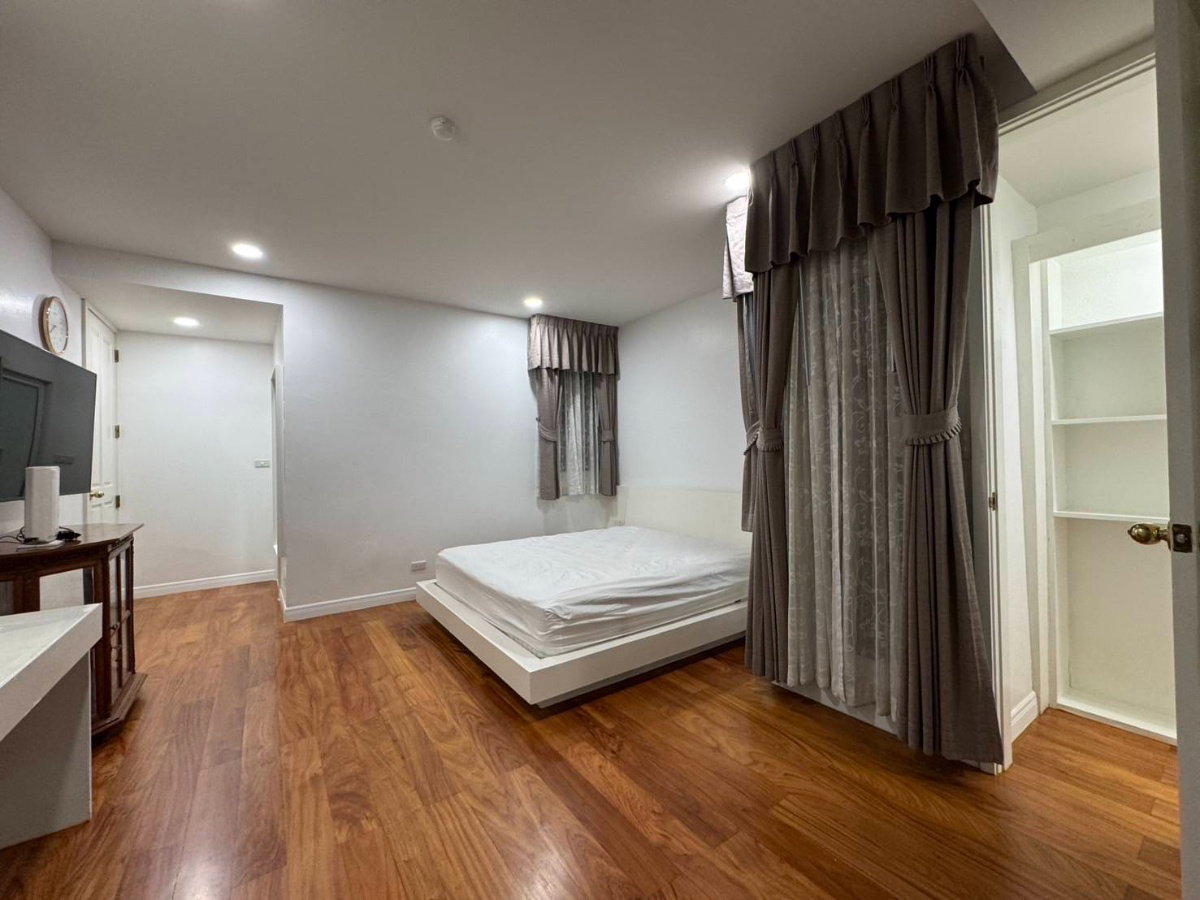 รูป 💥CP-6290💥ว่าง ให้ เช่า  บ้าน ถนน สารสิน👉แอดไลน์ @luxeliving  - รูปที่ 6/16