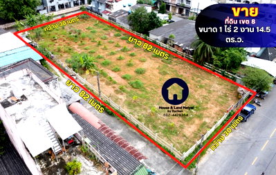 Land for sale Central Festival Hadyai : Sale Beautiful plot of landad, Hat Yai, size 1 rai, 2 ngan, 14.5 sq.wa. Suitable for building a dormitory, hotel, shop, price 29 million baht.
