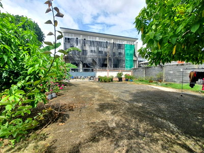 Land for sale Ladprao 48, Chokchai 4, Ladprao 71 : Urgent Sale  Chokchai4 Land (Ladprao Wanghin 16) qty 102 Square Wa