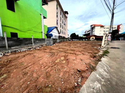 Land for sale Rubberland : Land in South Pattaya Prime Location ,Close to Walking Street for Sale 620square Meters