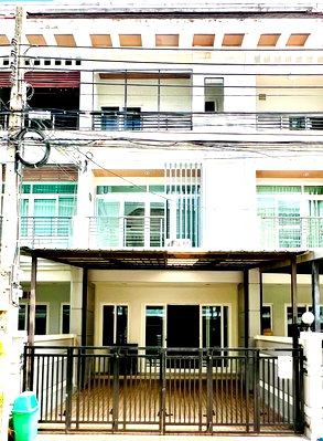 ทาวน์โฮมให้เช่า : บ้านให้เช่า Baan Klang Muang Urbanian Srinakarin พร้อมเข้าอยู่สนใจติดต่อ Line @goodmanpro หรือ โทร 0999029192
