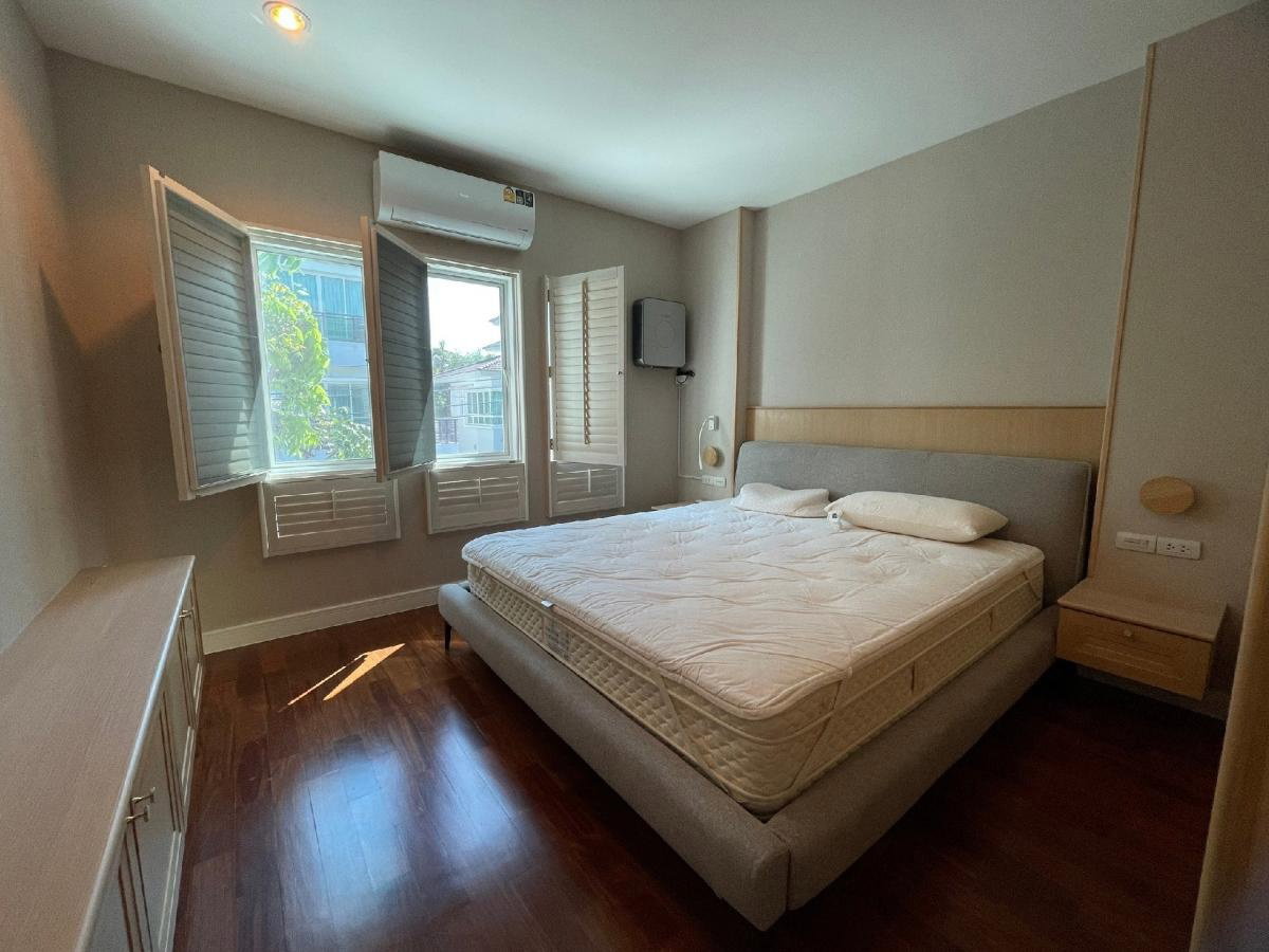 รูป ขายบ้านบางกอก บูเลอวาร์ด รามอินทรา กม.2 สังคมส่วนตัว ทำเลดี สภาพสวย พร้อมเฟอร์นิเจอร์ พร้อมอยู่ ราคาเพียง 13.5 ล้านบาท - รูปที่ 22/36