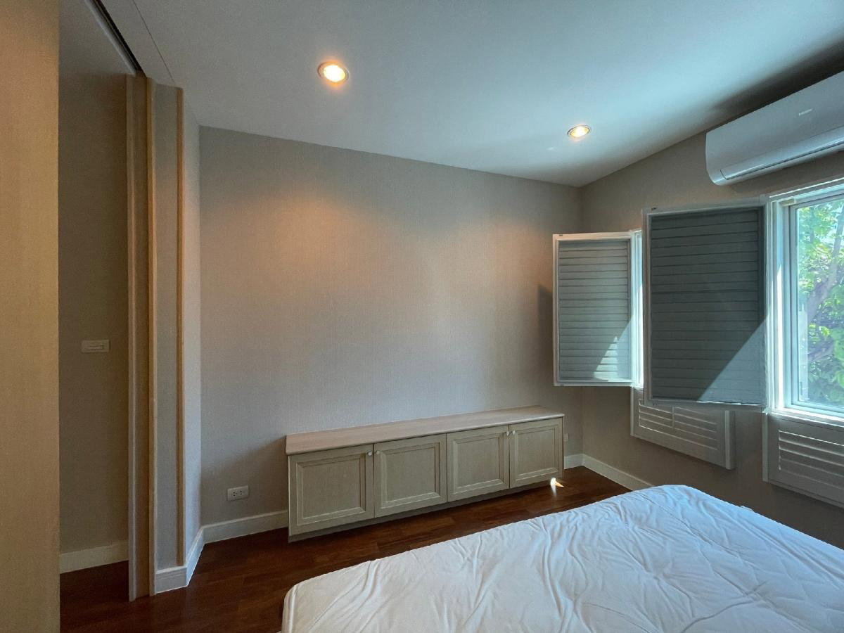 รูป ขายบ้านบางกอก บูเลอวาร์ด รามอินทรา กม.2 สังคมส่วนตัว ทำเลดี สภาพสวย พร้อมเฟอร์นิเจอร์ พร้อมอยู่ ราคาเพียง 13.5 ล้านบาท - รูปที่ 20/36