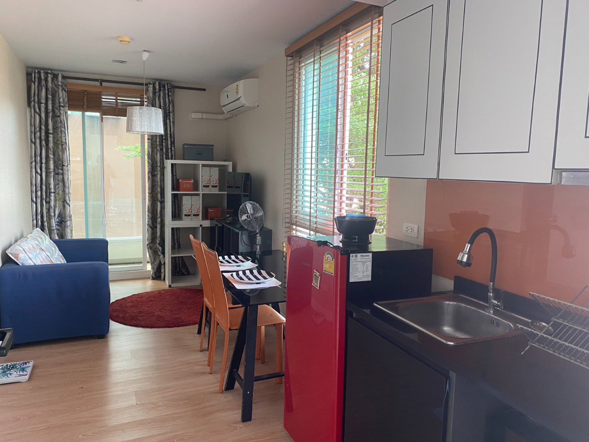 picture Corner Greenery Unit for Sale in Nonthaburi - 1/10