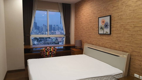 P-147229 Condo for for sell Supalai Lite Sathorn - Charoenrat fully furnished.