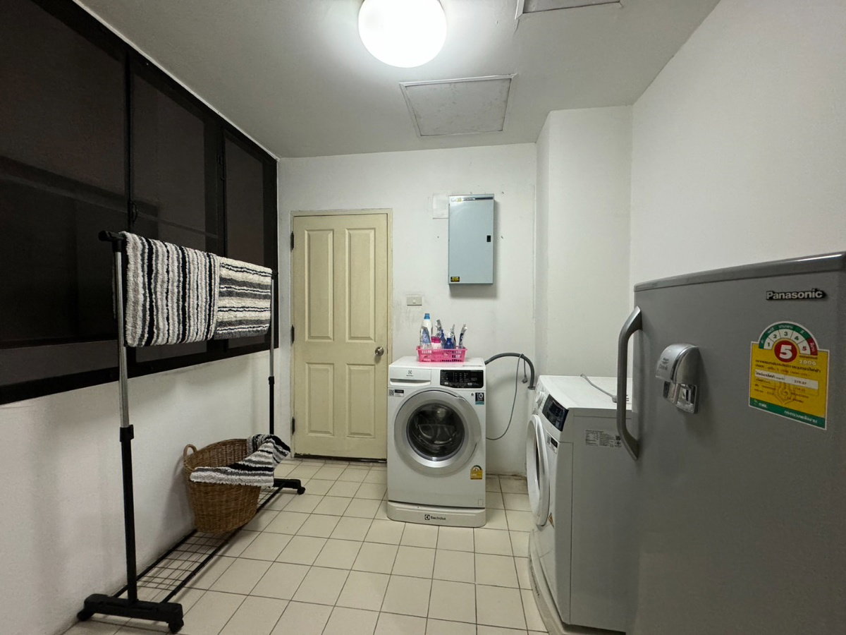 picture Code: KJ4133  for rent Riverine Place // Line ID: @kjcondo (with @) // - 11/21