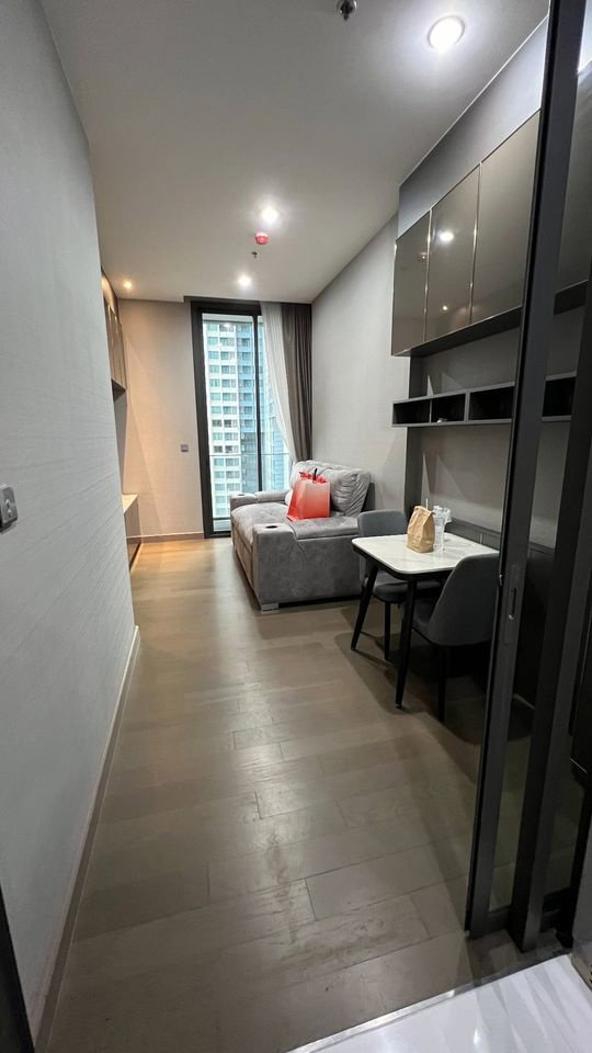 ขายThe ESSE at Singha Complex 1 ห้องนอน ขนาด 48 ตร.ม. ใกล้ MRT เพชรบุรี