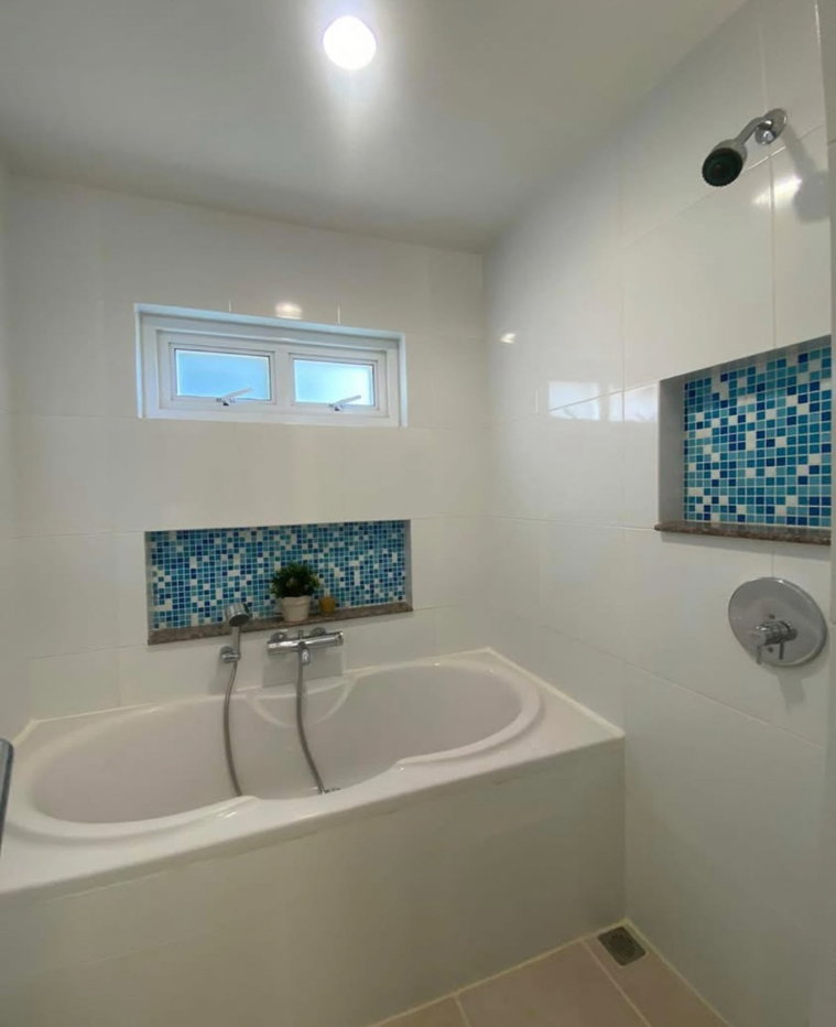 picture #S2057 For Rent Residence  52 Condominium - 8/10