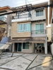 listing thumbnail image 12