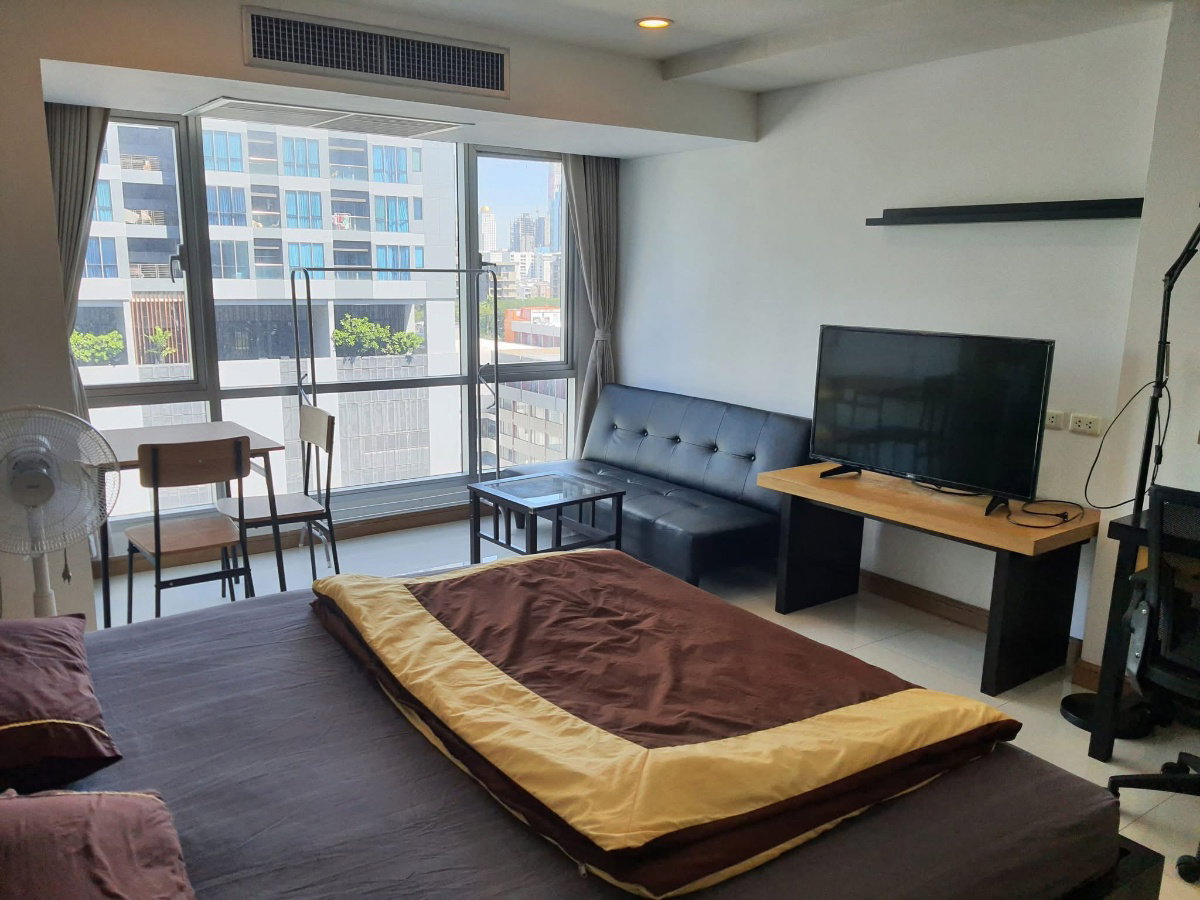 picture #R2064  For rent The Trendy Condominium - 6/6