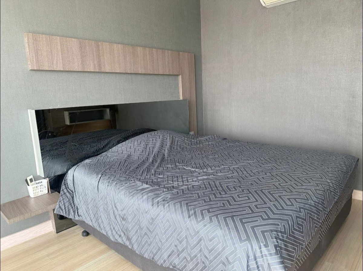 picture #R2061  For rent      Sky Walk Residences - 2/16