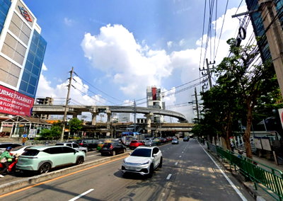 ที่ดิน ม.หอการค้าไทย : ขายที่ดินทำเลทอง โซนลาดพร้าวตอนต้น ใกล้ MRT ลาดพร้าว เพียง 350 เมตร