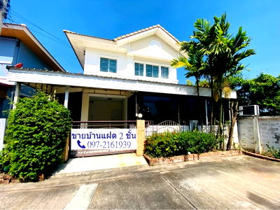 ขายบ้านแฝด : ขายบ้านแฝดหลังมุม บุรีรมย์ (รามอินทรา - ซาฟารี) 5 ห้องนอน