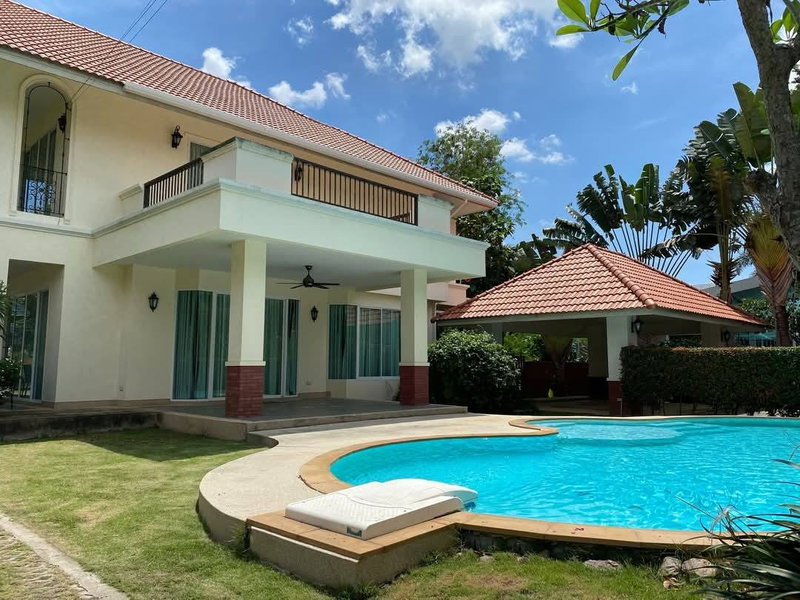 บ้านเดี่ยวให้เช่า : ให้เช่าบ้าน Pool Villa สุดหรู ในหมู่บ้านล้านนาธารา จ.เชียงใหม่ สัญญา 1 ปี