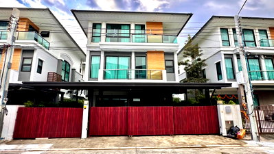 บ้านเดี่ยวให้เช่า : โครงการหมู่บ้านศุภลัยเอสเซ้นต์-สวนหลวง 6ห้องนอน 5ห้องน้ำ