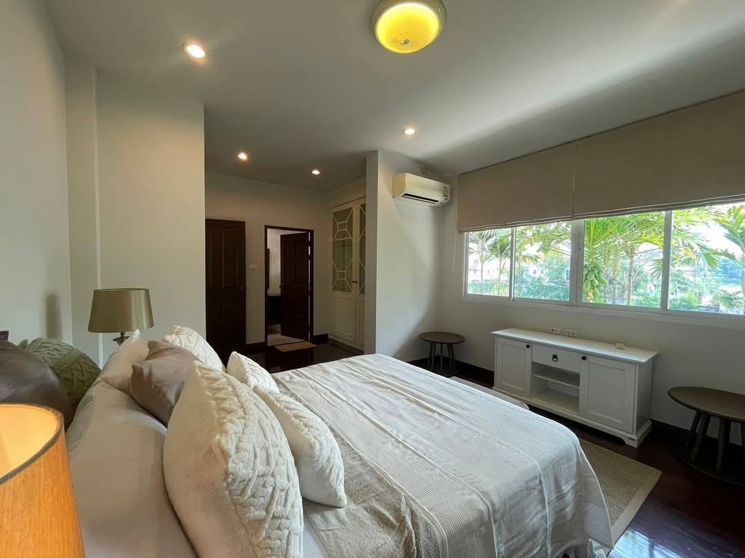 รูป ให้เช่าบ้าน Pool Villa สุดหรู ในหมู่บ้านล้านนาธารา จ.เชียงใหม่ สัญญา 1 ปี - รูปที่ 4/12