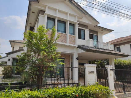 รูปภาพ Manthana Leke Watcharapol Village, Sukhapiban Road 5, beautiful house, fully furnished, ready to move in!