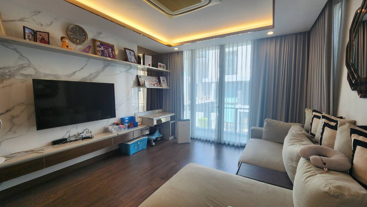 รูป บ้านเดี่ยวหรู 3 ชั้น สไตล์ Super Luxury Villa โครงการบ้านกลางเมือง คลาสเซ่ เอกมัย-รามอินทรา - รูปที่ 9/12