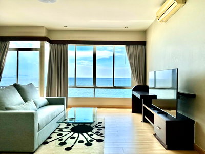 ขายบ้านเดี่ยว : โอกาสสุดท้าย!!!! บ้านพักตากอากาศสุดหรู ติดทะเลบางแสน พร้อมชายหาดส่วนตัว