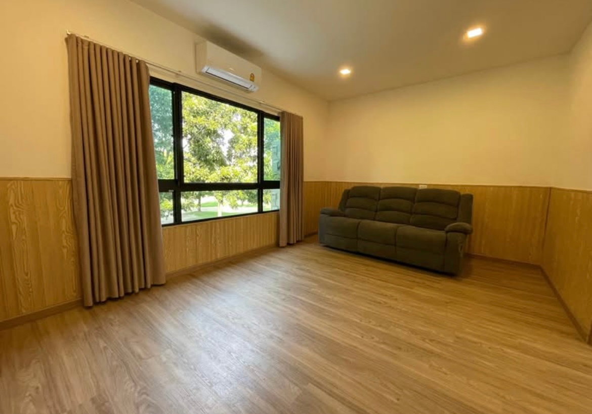 picture #S2165 For Rent Patio Srinakarin-Rama9 - 11/18