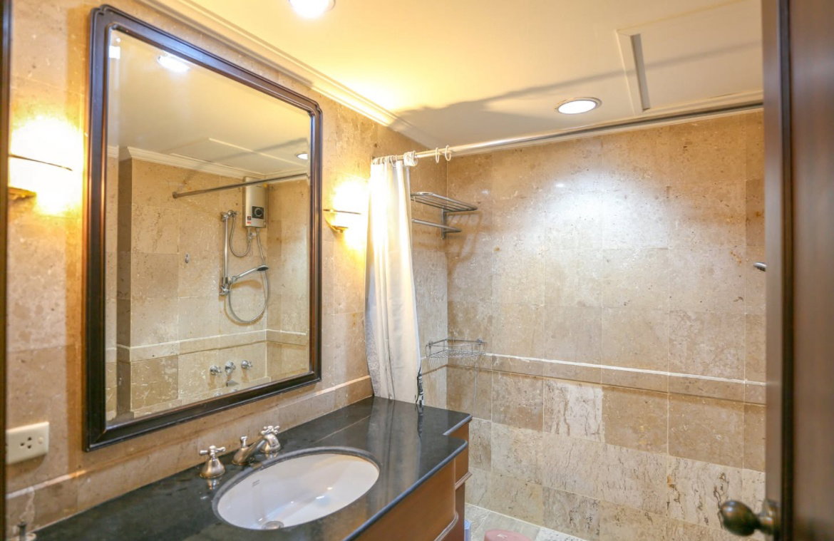 รูป #R2181 ให้เช่า Sailom Suites Condominium - รูปที่ 15/16