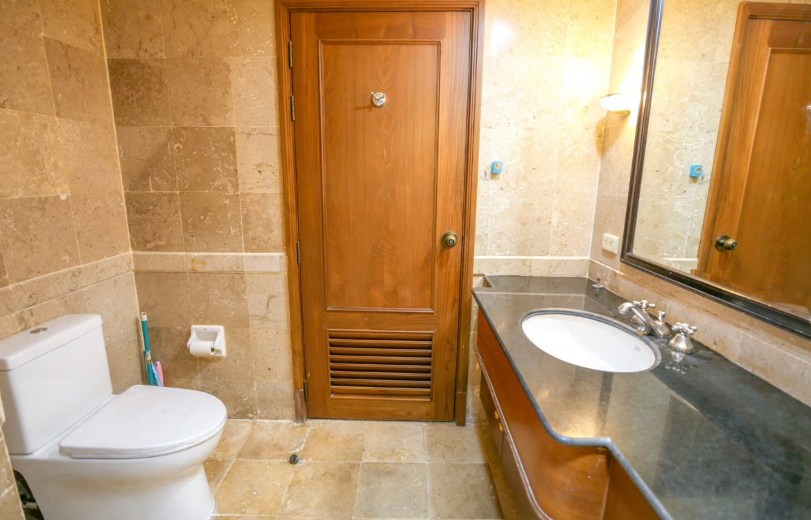 รูป #R2181 ให้เช่า Sailom Suites Condominium - รูปที่ 13/16