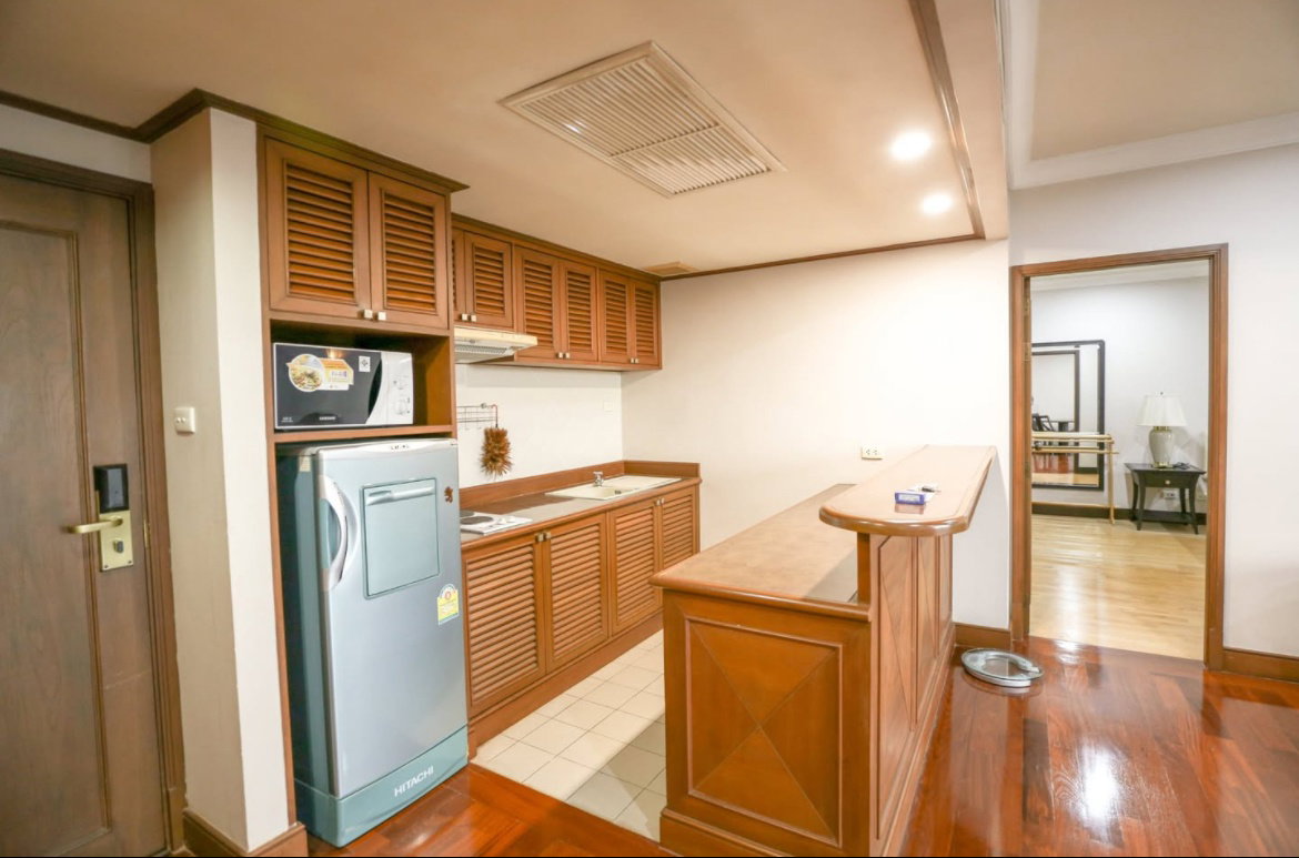 รูป #R2181 ให้เช่า Sailom Suites Condominium - รูปที่ 10/16
