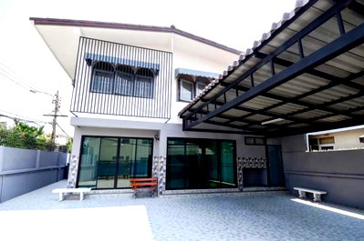 เช่าบ้านเดี่ยว บุญถาวร เกษตรนวมินทร์ : ให้เช่าบ้านเดี่ยว 2 ชั้น โชคชัย4 เหมาะอยู่อาศัยและทำโฮมออฟฟิศ