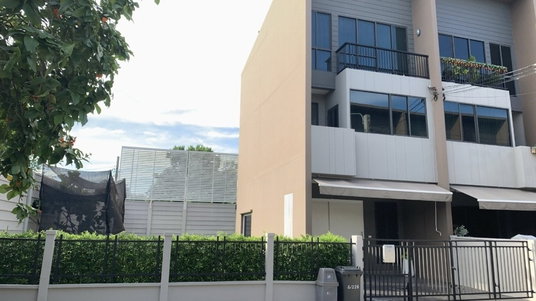 รูปภาพ Townhome Baan Klang Muang Ladprao-Serithai     Home office  (available 1st Jun26)