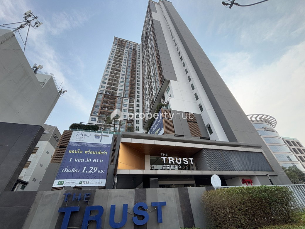 Project The Trust Condo Ngamwongwan Picture - 1/15
