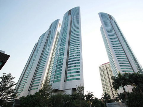 3 นอน 4 น้ำ มีอ่าง 193 sq.m. ทำเลดี ใกล้ BTS อโศก 800 ม. และ MRT สุขุมวิท 750 ม. ที่คอนโด Millennium Residence @ Sukhumvit / ให้เช่าคอนโด