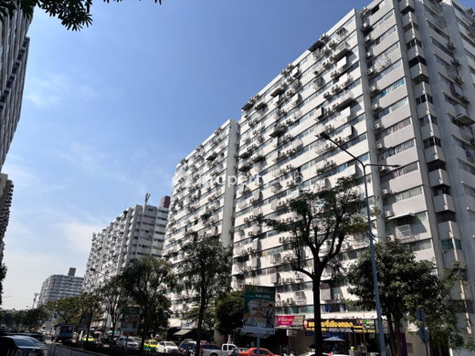Project Popular Condo Picture - 2/6