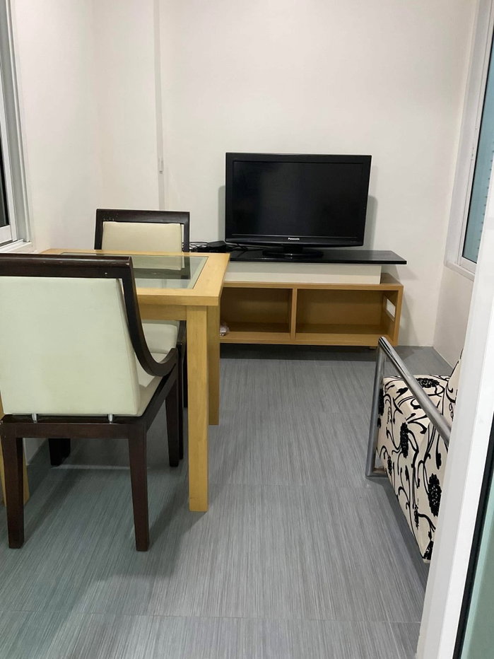 picture #R2266 For rent  The Next Garden Suites - 9/11