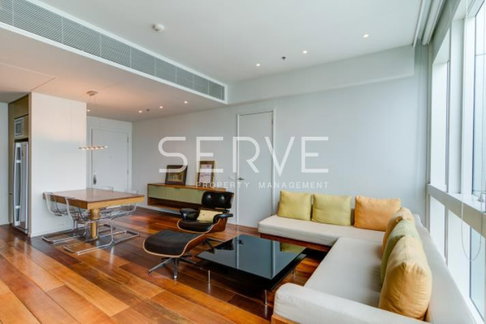 Nice Room 1 Bed with Bathtub 67 sq.m. High Fl. Good Location BTS Asok 800 m. & MRT Sukhumvit 750 m. at Millennium Residence Condo / For Rent