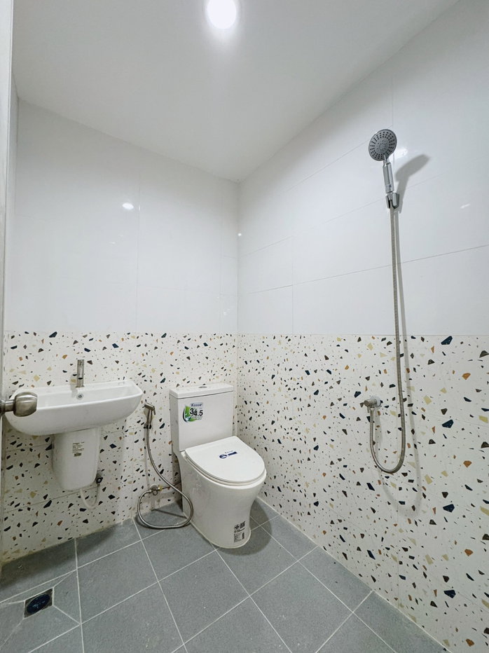 รูป 🔅ทาวน์เฮ้าส์รีโนเวทใหม่🏠2ชั้น 2นอน หมู่บ้านวโรชา2 เอกชัย127 - รูปที่ 24/26