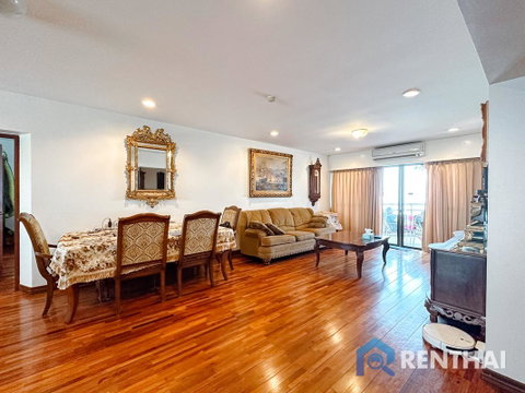 For sale condo 3 bedrooms at Krisda Golden Condotel Cliff and Park