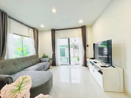 รูปภาพ ให้เช่าบ้านเดี่ยวโรงโป๊ะ หมู่บ้านไลฟ์ อิน เดอะ การ์เด้น บางละมุง ชลบุรี 