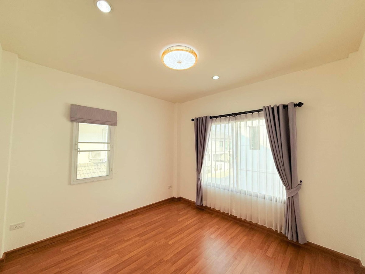 รูป ขายบ้านเดี่ยวรีโนเวทใหม่ แปลงมุม หน้าสวน เก้ากิโล-เขาน้ำซับ ศรีราชา - รูปที่ 2/19