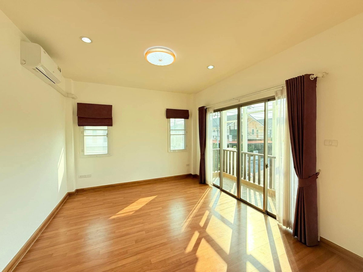 รูป ขายบ้านเดี่ยวรีโนเวทใหม่ แปลงมุม หน้าสวน เก้ากิโล-เขาน้ำซับ ศรีราชา - รูปที่ 5/19