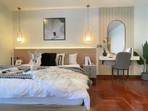 LTH11577-Phayathai Plaza FOR SALE Size 65.84 sqm. 1 bed 2 baths Near BTS Phaya Thai ONLY 6.99 MB