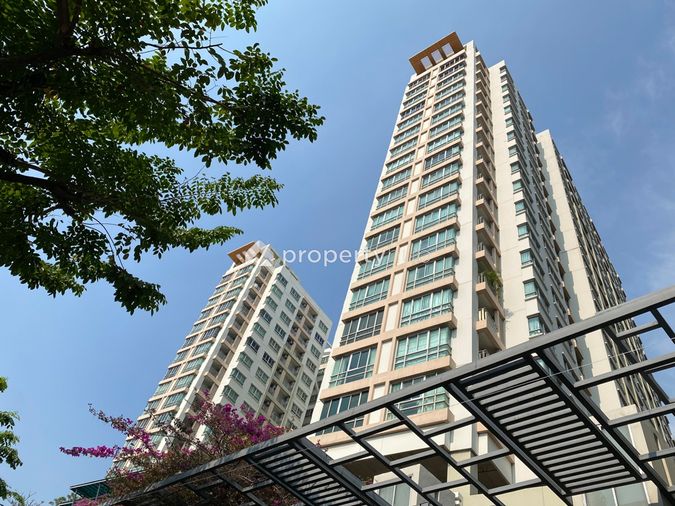 Lumpini Suite Pinklao