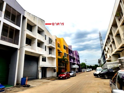 ที่ดิน ถนนเทพกุญชร 1 ปทุมธานี : ขายด่วน โรงงาน/โกดัง+สำนักงาน 498 ตรม. ผังสีม่วง Bigland Factory 99 ตร.ว.