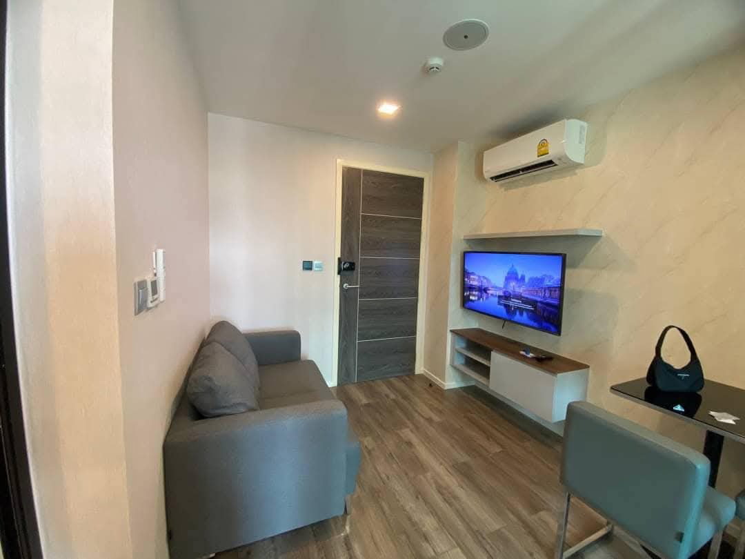 รูป P661 ให้เช่าคอนโด Modiz Ratchada 32 (โมดิช รัชดา32) ห้องมุม ห้องสวย เฟอร์ครบ เครื่องซักผ้า ราคาพิเศษ - รูปที่ 8/18